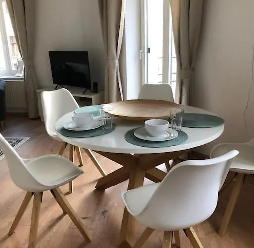 Gruenderzeitwohnung In Beliebter Suedvorstadt