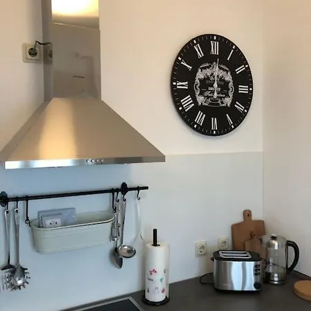 Gruenderzeitwohnung In Beliebter Suedvorstadt Leipzig Buitenkant foto